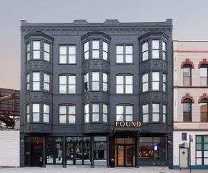 Found Hotel Chicago River North Chicago United States