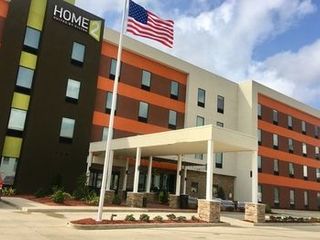 Hotel pic Home2 Suites By Hilton Lake Charles