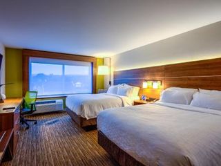 Фото отеля Holiday Inn Express & Suites Reedsville - State Coll Area