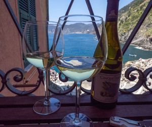 Ventegà Sea View Apartment Vernazza Italy