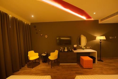 Hotel Photo 16