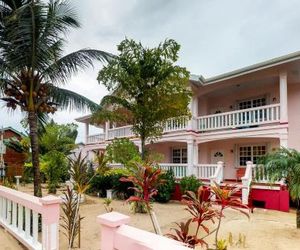 Miramar (Suite 4 + Suite 5) Placencia Belize