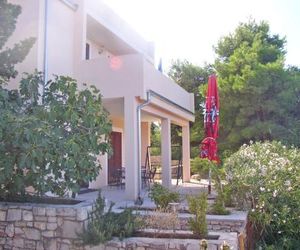 Apartments Rina Primosten Croatia