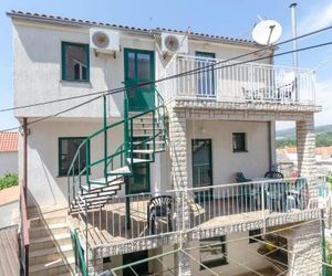 Apartments Mirko Primosten Croatia