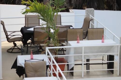 Hotel Photo 12