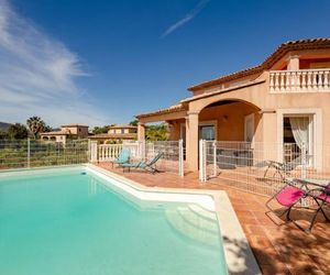 Holiday Home Ferienhaus mit Pool (MAX275) La Nartelle France