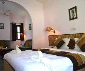 Corbett Roop Resorts Garjia India