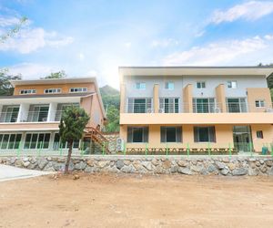38 Camping House - Bongsoongah Yangyang South Korea