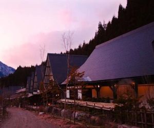 Gasshozukuri-fu Hanare Hida Tsuzuri Oboro Hirayu Japan
