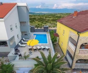 Privilege Pool Apartments Novaglia Croatia