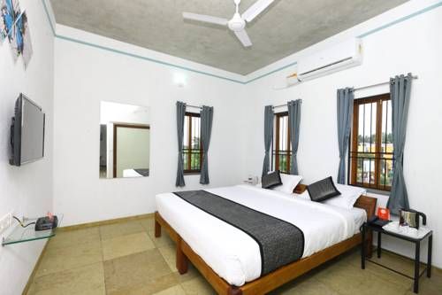 Hotel Photo 8