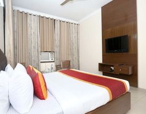 OYO 10386 Hotel Jimmy Chandigarh India