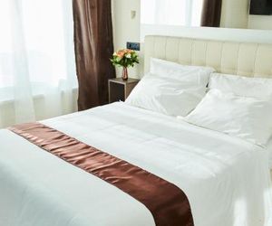 Aiello Rooms San Babila Milan Italy