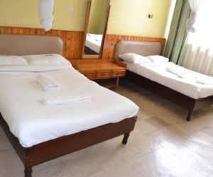 Kunste Hotel Lake Nakuru Kenya
