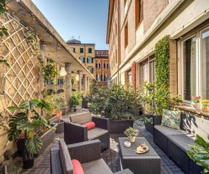 AwesHome Hanging Gardens Pisa Italy