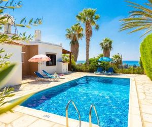 Villa Lela Tria Coral-Bay Cyprus