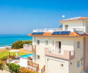 Kalisto Beach Villa Pomos Cyprus
