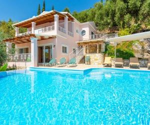 Villa Petros Nissaki Greece