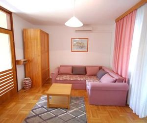 Mezlar Apartment Njivice Croatia