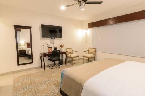 Hotel Photo 3