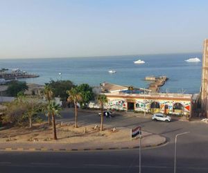 absolute sea view 2 bedrooms flat Hurghada Egypt