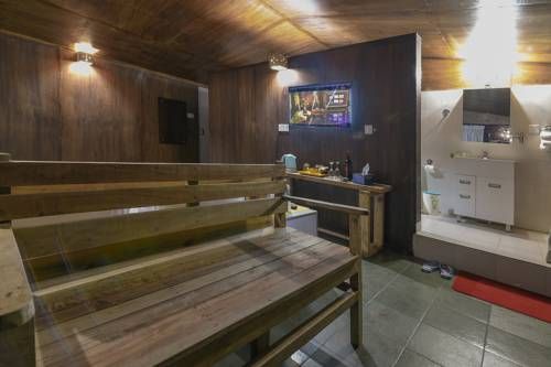 Hotel Photo 12