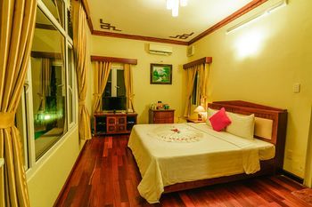 Ninh Thuan Retreat