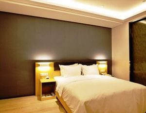 Holiday Inn Express Jinan Exhibition Center Hongjialou China