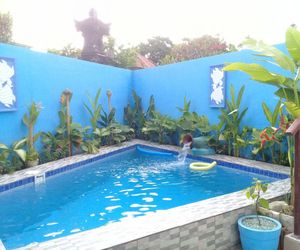 Turtle Island Hostel Tuban Indonesia