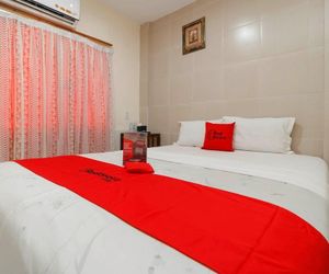 RedDoorz near Maimun Palace Medan Indonesia