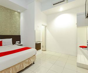 RedDoorz Plus near Fort Rotterdam Ujung Pandang Indonesia