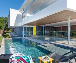 Blueys Beach House - 5 Bedroom Noosaville Australia