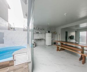 Casa com Piscina Itapema Brazil