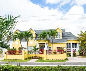 Brownstone Guesthouses CABLE BEACH Bahamas
