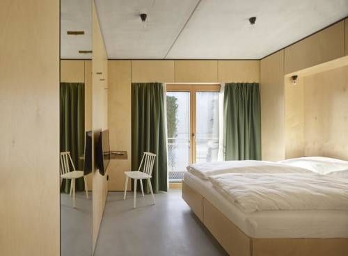 Hotel Photo 5
