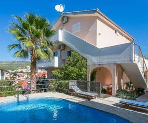Family friendly apartments with a swimming pool Seget Vranjica (Trogir) - 14409 Seget Donji Croatia
