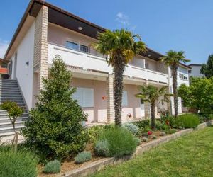 Rooms & Apartment Albina Baska Croatia