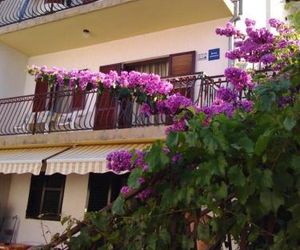 Apartments by the sea Grebastica (Sibenik) - 14476 Grebastica Croatia