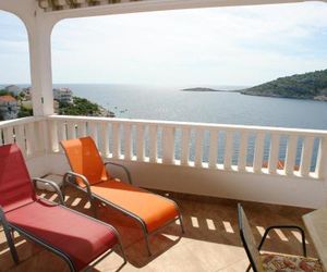 Apartments Lucija Razanj Croatia