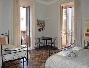 Bed, Book & Breakfast Landolina Catania Italy