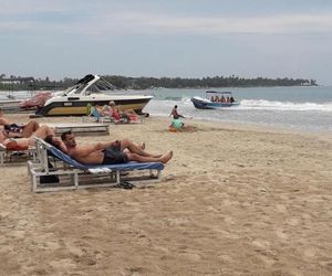 jungle dive beach Trincomalee Sri Lanka