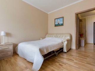Nevsky 10 minutes walk -"LUX" apartments