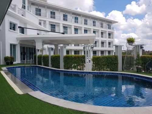 Hotel Photo 5