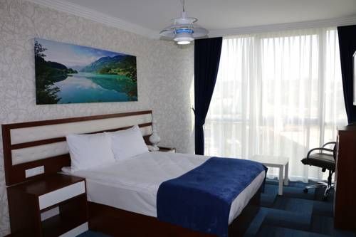 Hotel Photo 10
