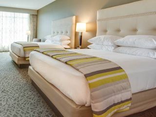 Hotel pic Drury Inn & Suites Pittsburgh Airport Settlers Ridge