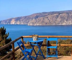 Hostelling Carilafquen Valparaiso Chile