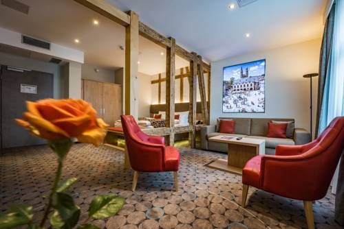 Hotel Photo 8