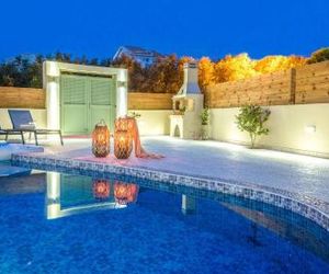 Coral Villa Tragaki Greece