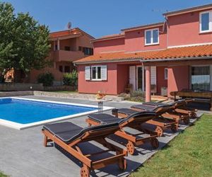 Five-Bedroom Holiday Home in Fazana Fazana Croatia