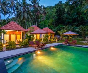 Crystal Bay Bungalows Nusa Penida Indonesia
